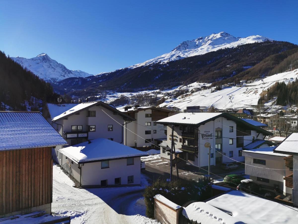 Hotel Garni Schoenblick Зёльден Экстерьер фото