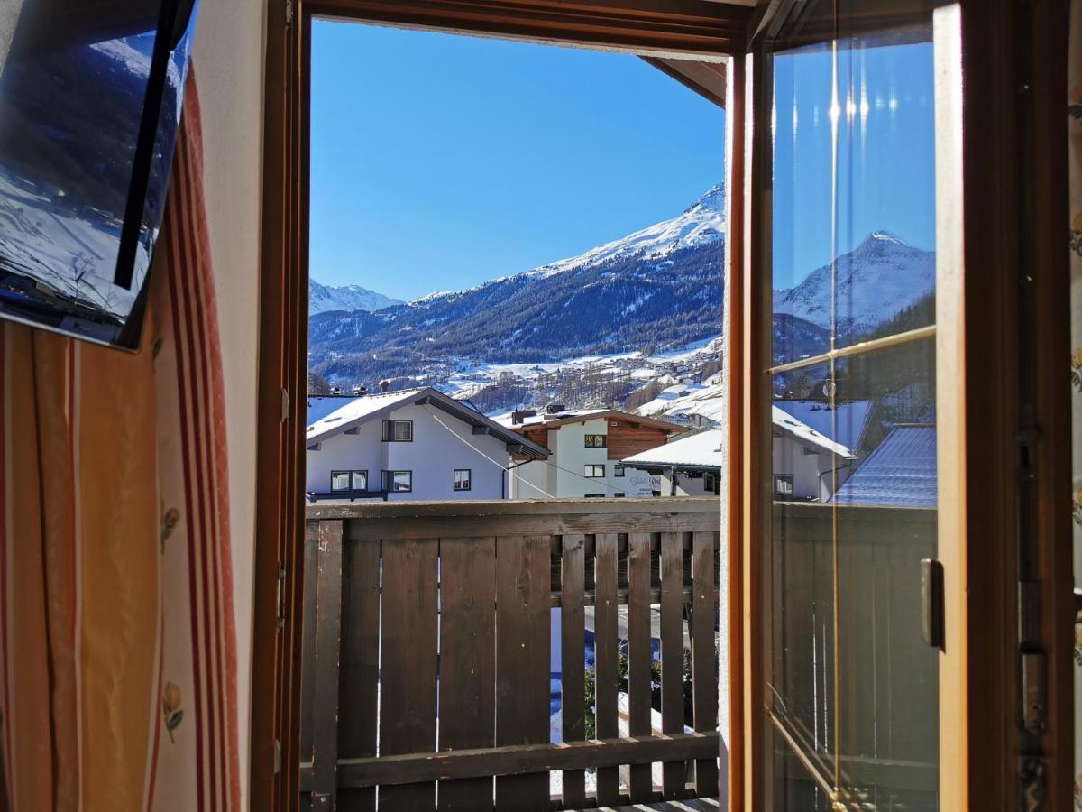 Hotel Garni Schoenblick Зёльден Экстерьер фото
