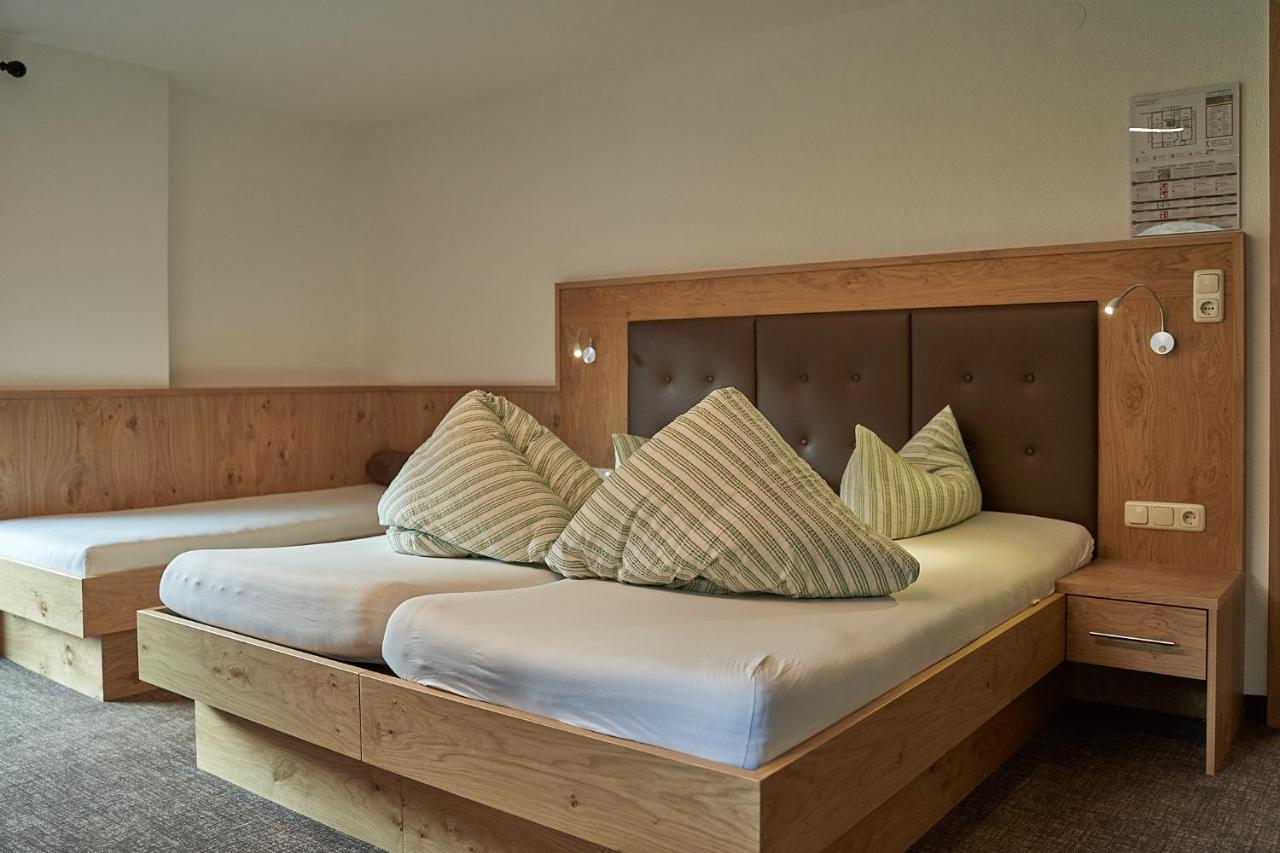 Hotel Garni Schoenblick Зёльден Экстерьер фото